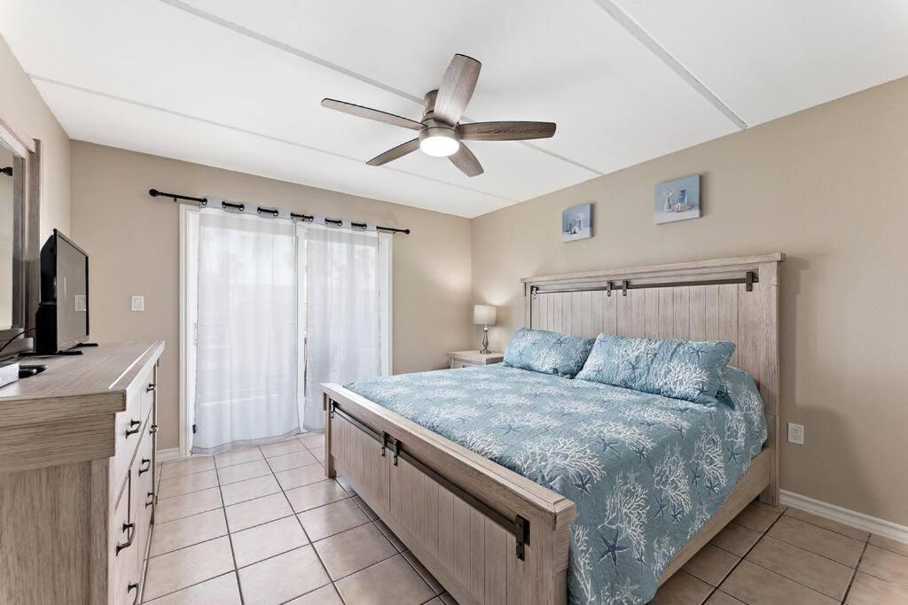 2 Bed 1 Bath Condo By Beach & Entertainment South Padre Island Esterno foto